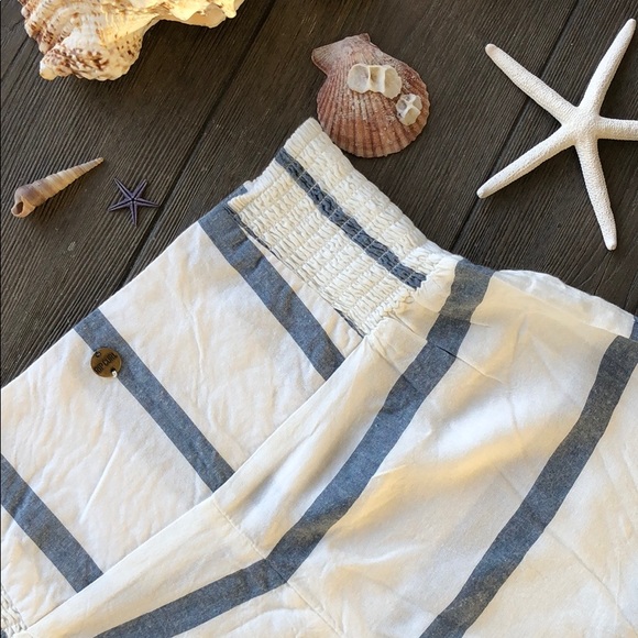 🌴🌼RIP CURL- STRIPED CROP PANTS🌼🌴 - Picture 6 of 7